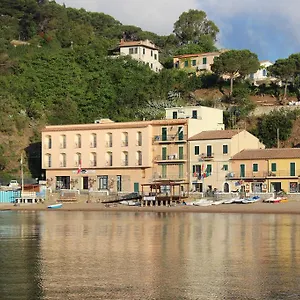 L'approdo Porto Azzurro